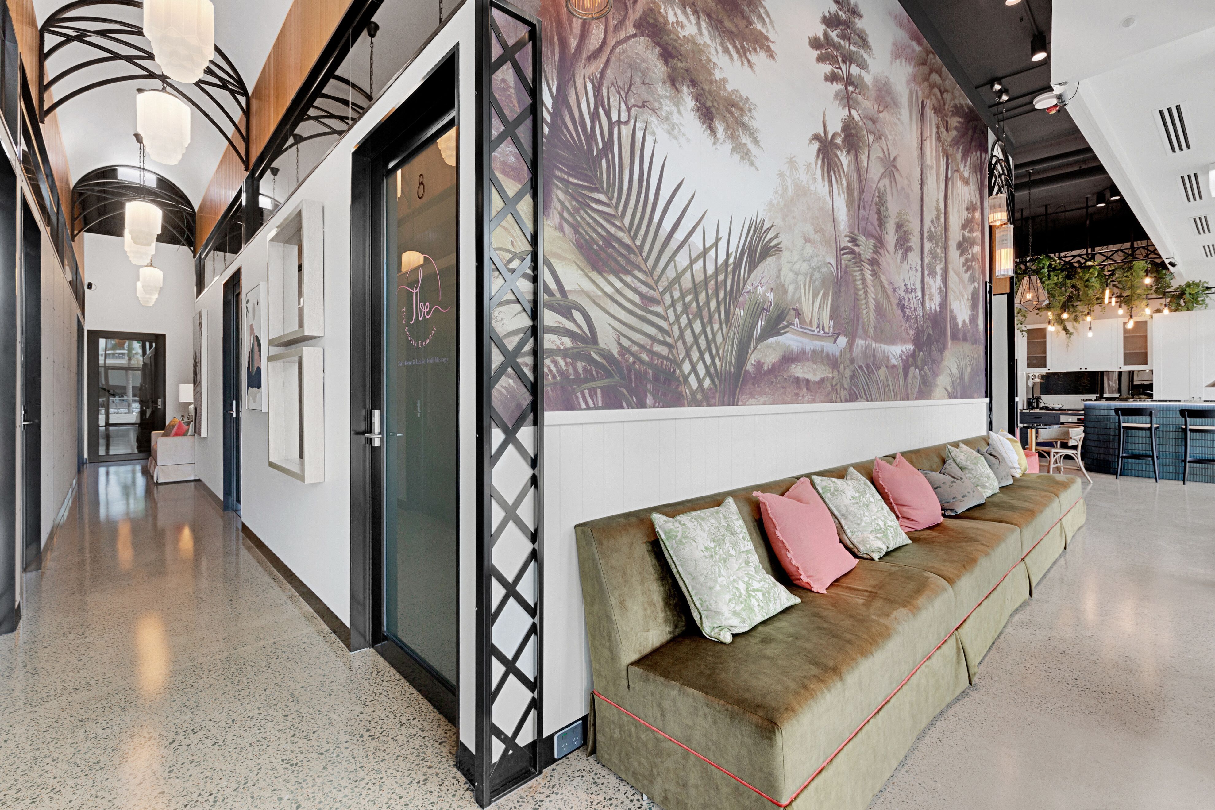 Freedom Suites Newstead interior, view 1