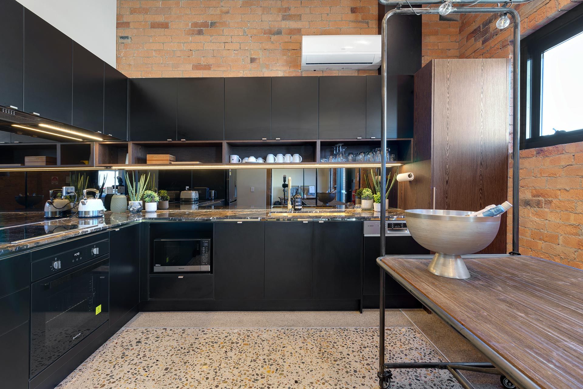 Freedom Suites interior 4